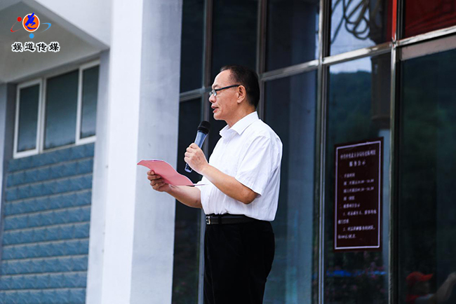 /ueditor/image/2018/09/04/9a30c3fde45913d9ca6008c2d9717325.jpg 向老兵致敬!关爱太行抗战老兵活动在平山县举行2.jpg