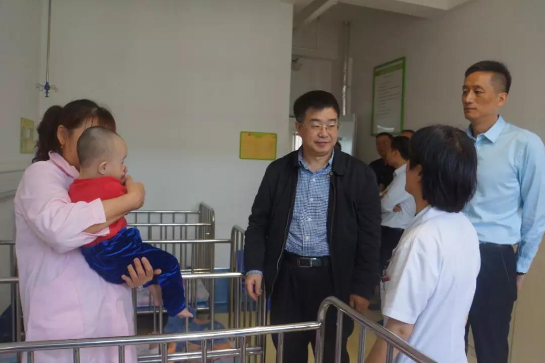 /ueditor/image/2018/11/12/134be0bd2e3958e083ac164f12c5a4d6.jpg 民政部社会事务司王金华司长一行到深圳市社会福利中心调研指导工作1.jpg