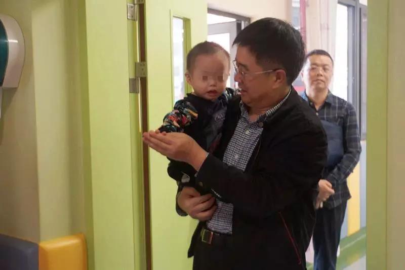 /ueditor/image/2018/11/12/d859c7cdc212ccccfca7285a91fd95d7.jpg 民政部社会事务司王金华司长一行到深圳市社会福利中心调研指导工作3.jpg