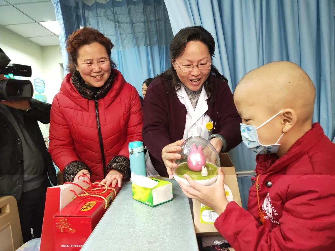 轻松筹海外推进与区域布局双管齐下 巨头全面进军四川5.jpg