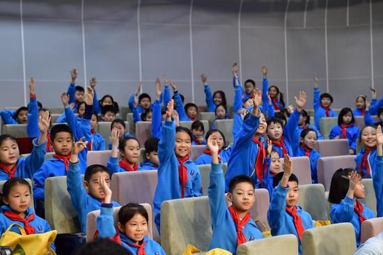 /ueditor/image/2019/03/12/9e7d20b624fbd811361a7cbd0e141133.jpg 绿创“益”路童行儿童安全主题活动首落史家小学2.jpg