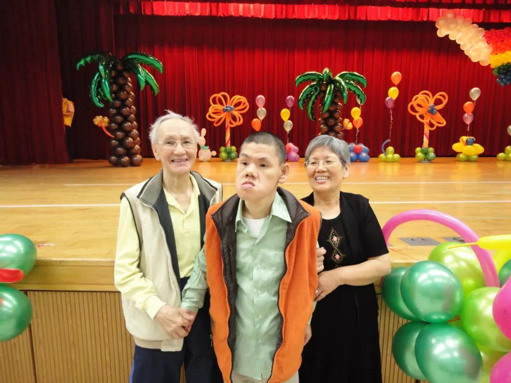 /ueditor/image/2019/03/13/bb8a6a859ff17865eddaf5c19d2f4366.jpg 育成番薯藤:为喜憨儿营造幸福职场20.jpg