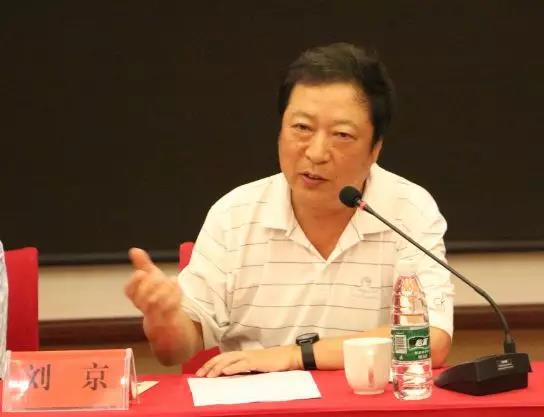 社会组织如何参与脱贫攻坚？中国社会工作联合会“组合拳”显成效2.jpg