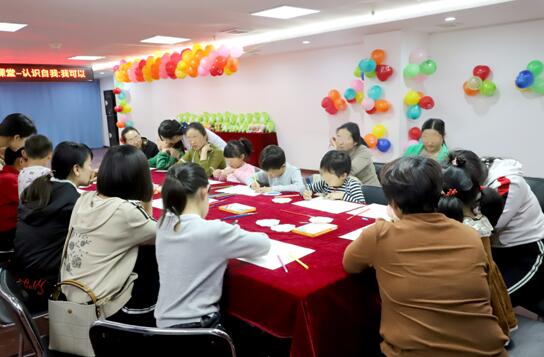 /ueditor/image/2019/04/22/505d811b5d558f4938f663cd1d7e7505.jpg 中国儿基会告白行动快乐课堂第三期将于4月28日开课.jpg