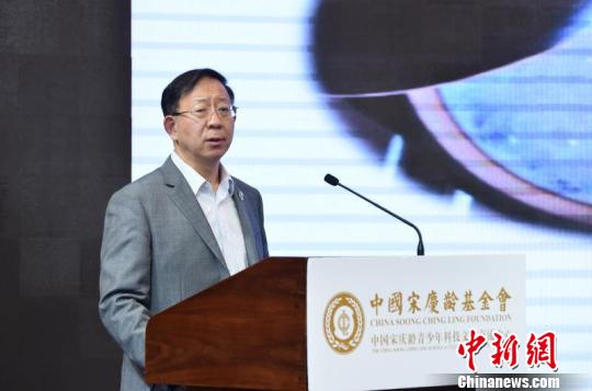 /ueditor/image/2019/04/30/447a126291da4710018b7cb2e1d8c999.jpg 孙宝国院士带你探秘食品科学--“院士大讲堂”第二讲开讲.jpg