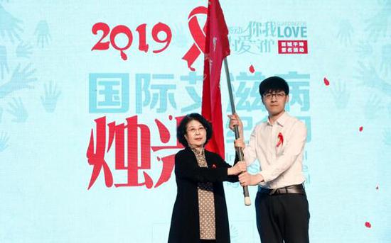/ueditor/image/2019/05/20/40f427e0f1bfebef4698251e2baeaeaa.jpg 2019国际艾滋病烛光纪念日活动在京举行3.jpg