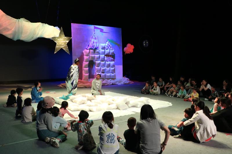 /ueditor/image/2019/05/24/9bc3191b2a42bcca1819cff4678eca56.jpg 关爱残障儿童 大型沉浸式互动儿童剧助力精彩“六一”1.jpg