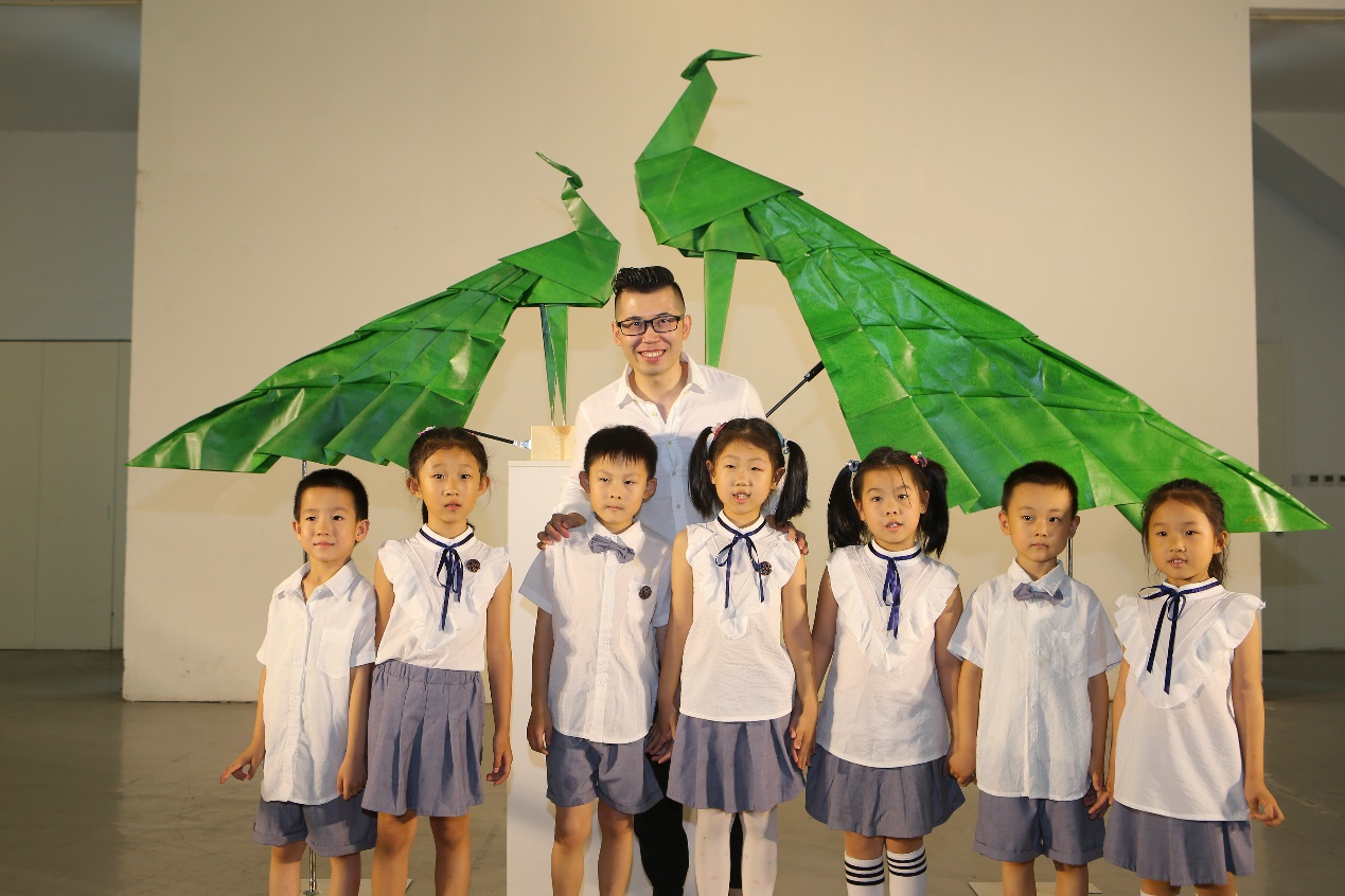 /ueditor/image/2019/06/25/d552929b94da411b7adb02f911324165.jpg 吉尼斯纪录创造者刘通:一张纸的公益行动1.jpg