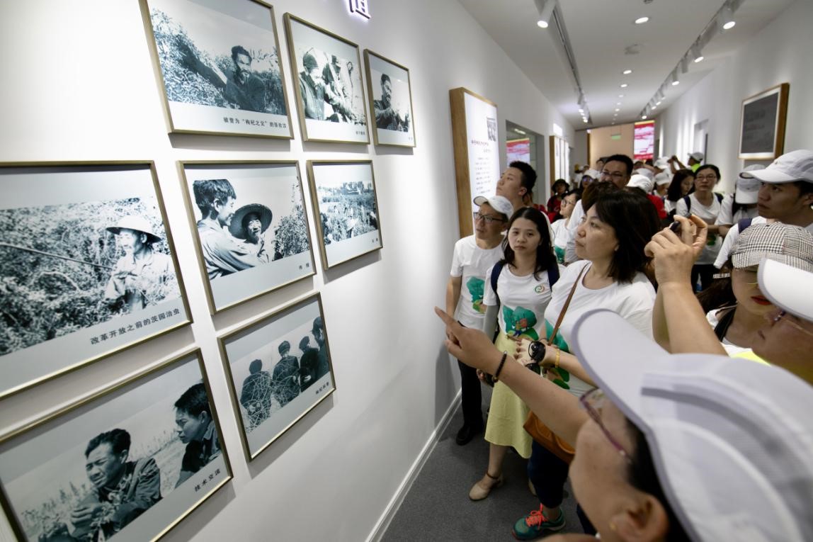 /ueditor/image/2019/07/16/2dc6ee34cba072d88eeb355f104b3cbd.jpg “幸福家园”为宁夏中宁县贫困户增收奠定基础4.jpg