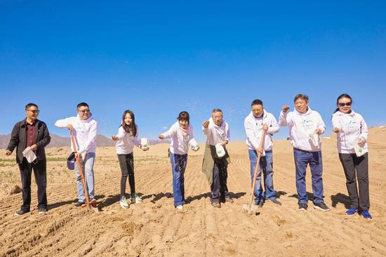 /ueditor/image/2019/07/22/56fbb46fac49f02c6c56efd8aceb882c.jpg 2019种草喜马拉雅公益在行动1.jpg