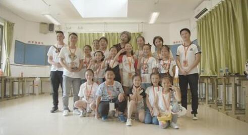 /ueditor/image/2019/07/24/52d2ae3a29cbf7447c14ed17ef48e4a3.jpg 体验“快乐音乐”之旅 14个乡村孩子的特殊合唱团1.jpg