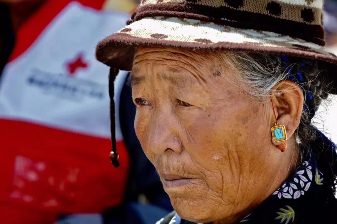 /ueditor/image/2019/08/02/fd0254e7688525b81273c574b1d7ce8c.jpg 中国红基会西藏日喀则先心病患儿筛查活动正式启动5.jpg