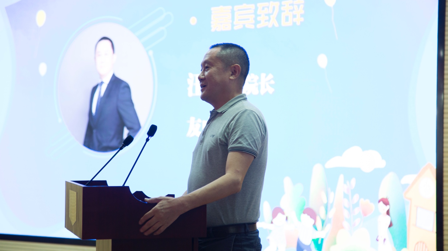 /ueditor/image/2019/08/05/d9ed85e2f71d4bbc82277f4cc2fdd7f0.jpg 赋能乡村教师 2019年青椒计划暑期研学营在南京举办2.jpg