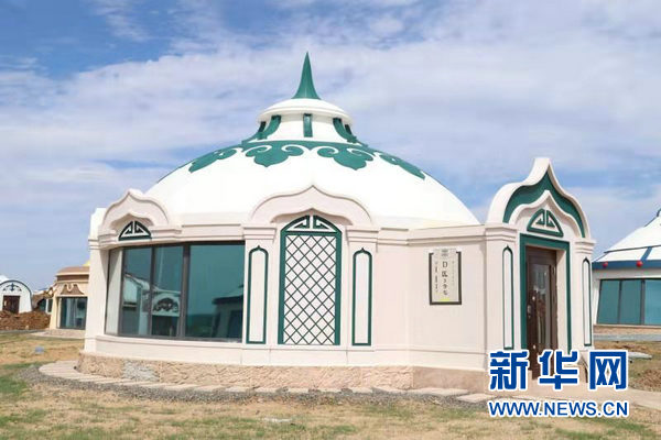 /ueditor/image/2019/08/23/01e28a28108f0a7a4b833756a93b3afe.jpg 格根塔拉草原的旅游扶贫蒙古包.jpg