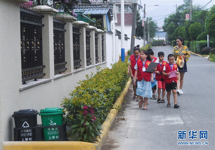 /ueditor/image/2019/08/29/3796127826e44139daaa6f98bee712bf.jpeg 浙江长兴:小小志愿者助推美丽乡村建设3.jpeg