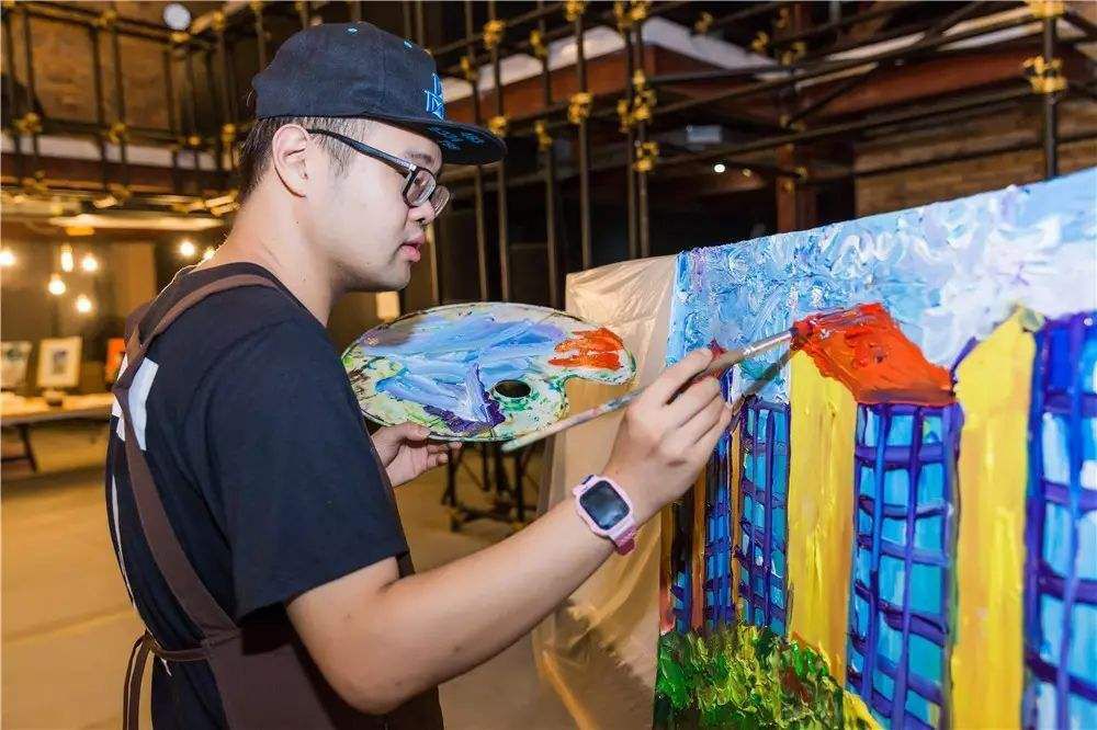 /ueditor/image/2019/08/29/e71f502781f40ac1d56a72355da48710.jpg 互联网公益,从个人突出到大众参与1.jpg